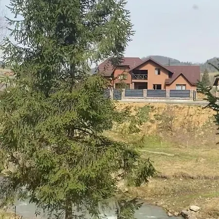 Sweet в карпатах Villa *